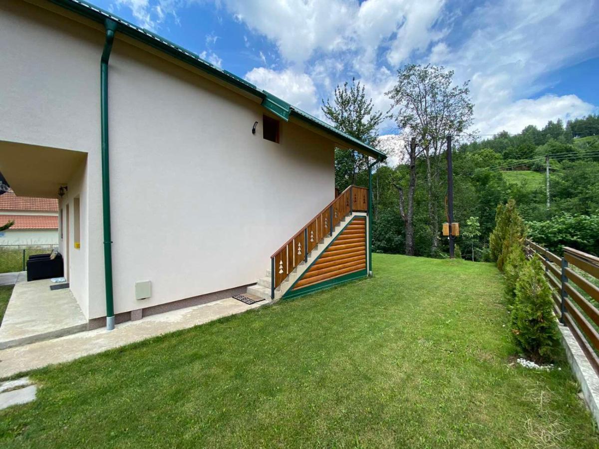Apartmani Vuk 2 Kolasin Exterior photo